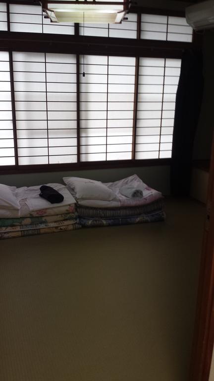 Aizuya Inn Tokio Buitenkant foto