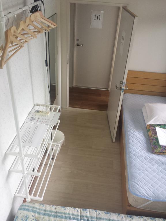 Aizuya Inn Tokio Buitenkant foto