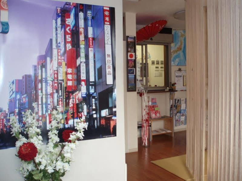 Aizuya Inn Tokio Buitenkant foto
